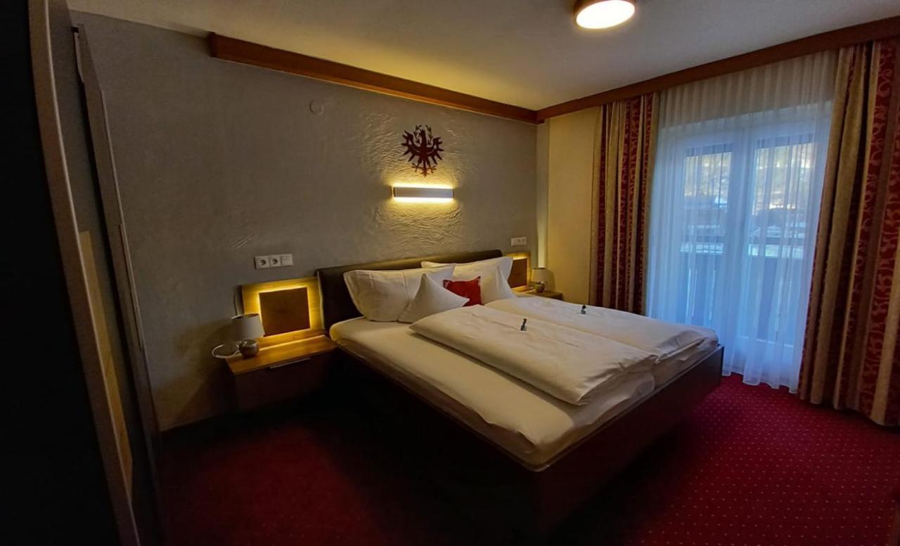 ריד אים אוברינטל Haus Tirol Appartements מראה חיצוני תמונה