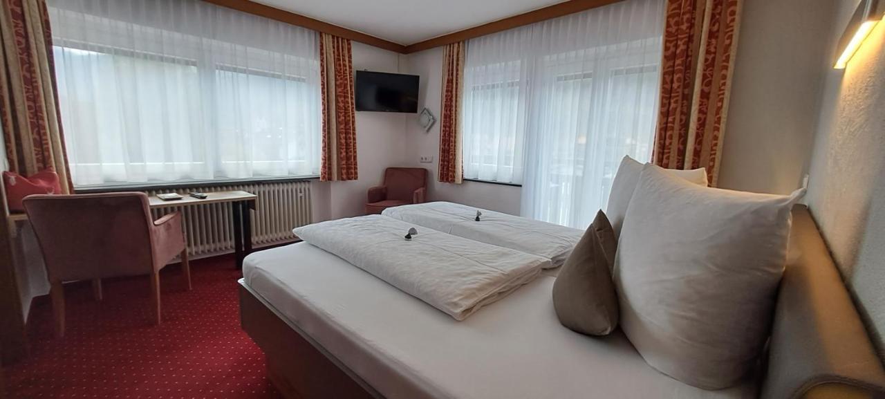 ריד אים אוברינטל Haus Tirol Appartements מראה חיצוני תמונה