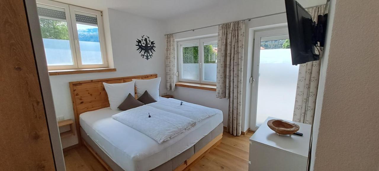 ריד אים אוברינטל Haus Tirol Appartements מראה חיצוני תמונה