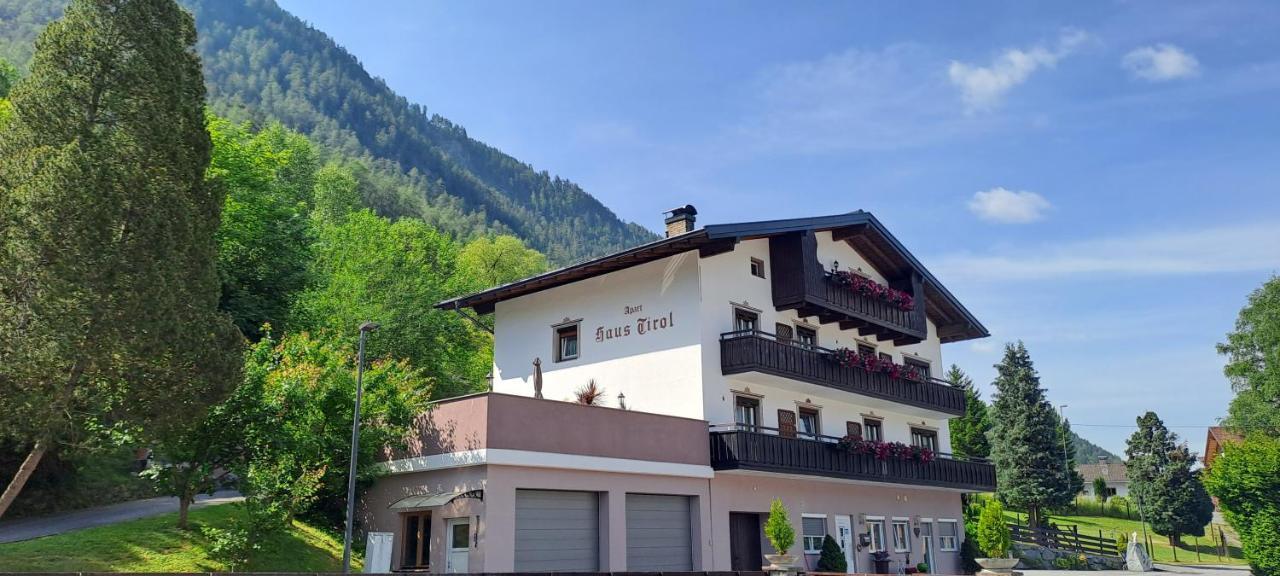 ריד אים אוברינטל Haus Tirol Appartements מראה חיצוני תמונה