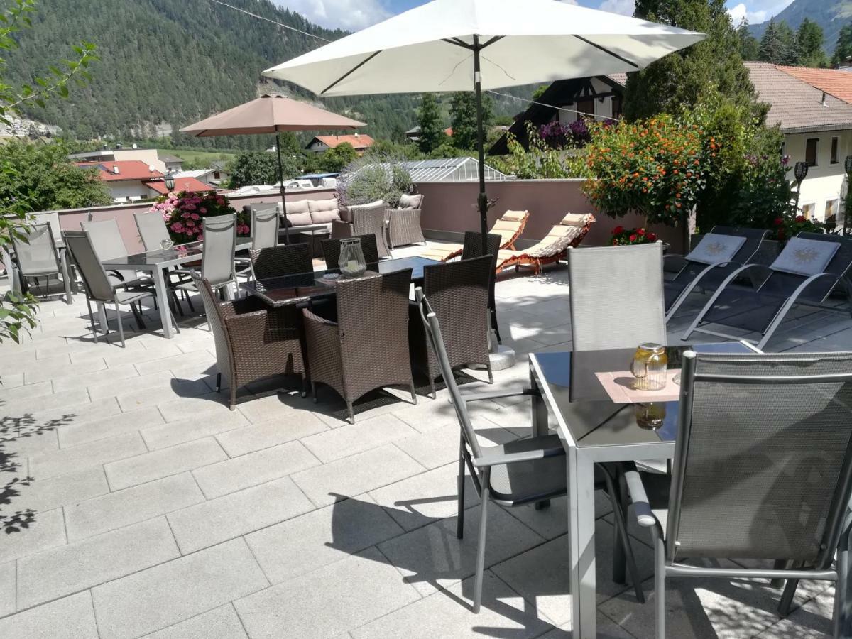 ריד אים אוברינטל Haus Tirol Appartements מראה חיצוני תמונה